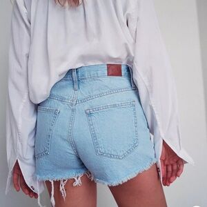BDG Girlfriend High Rise Short